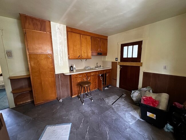 Photo - 434R Linden Ave Casa
