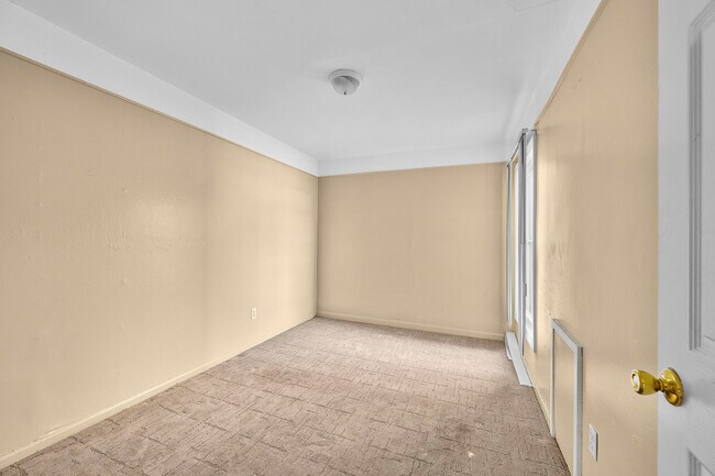 Photo - 10071 Joy Rd Unit 3