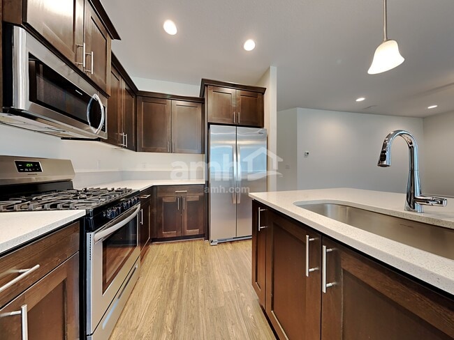 Photo - 1211 NE 12th St