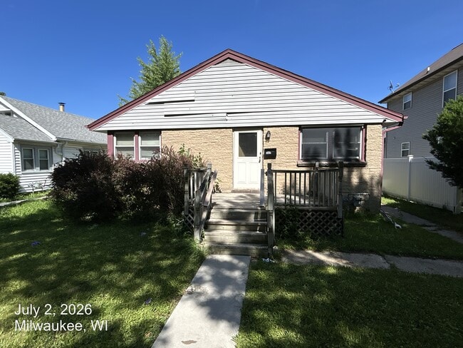 Building Photo - 4468 N 65th St