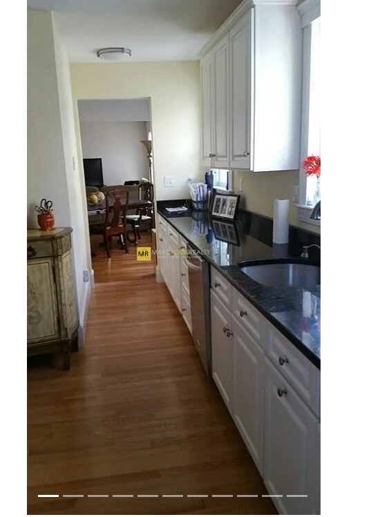 Building Photo - 262 Brown St Unit T