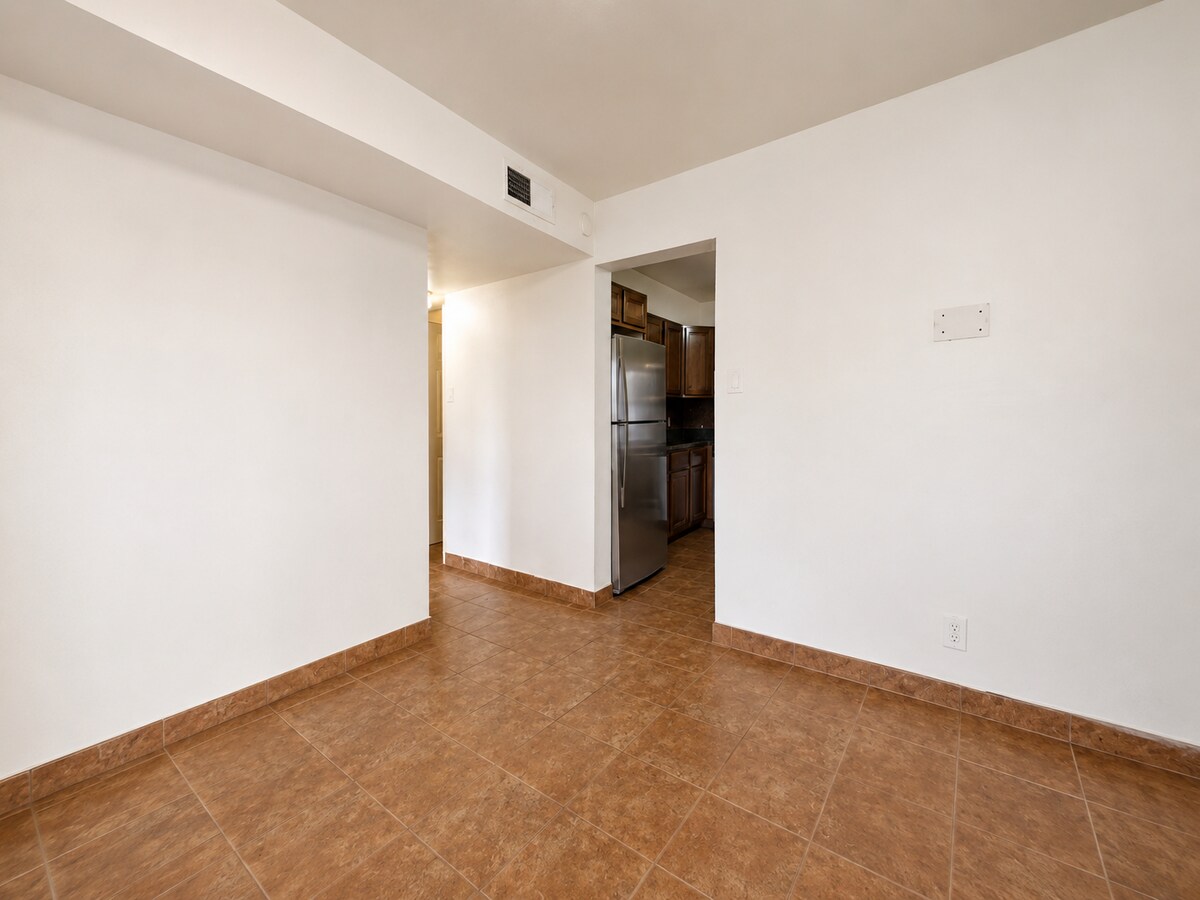 Photo - 1313 Branson Ave