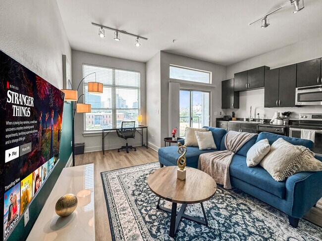 Photo - 2901 Indiana St Unidad SI ID1316469P