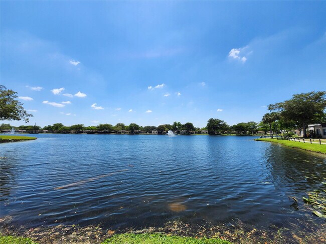 Photo - 301 Cambridge Rd Unit 301