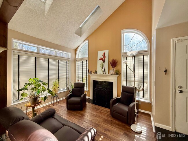 Photo - 3103 Commons at Kingswood Dr