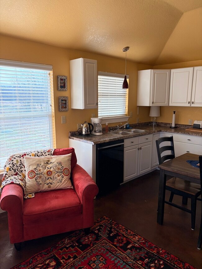 Photo - 6950 Dove Creek Dr