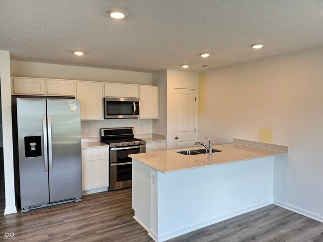 Photo - 11275 Quillow Way