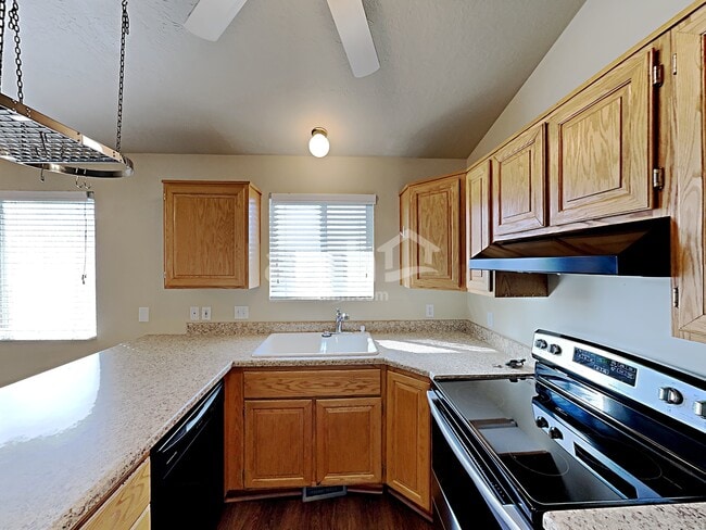 Photo - 126 S 1600 W