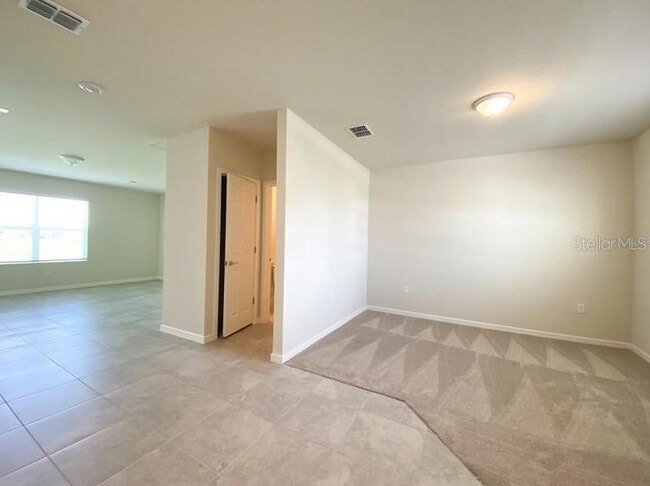 Photo - 1579 Aspen Ave