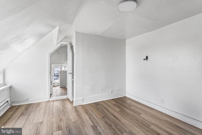 Building Photo - 4908 Germantown Ave Unit 8