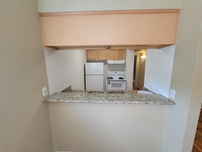 Photo - 1530 Heights Blvd Unit 20