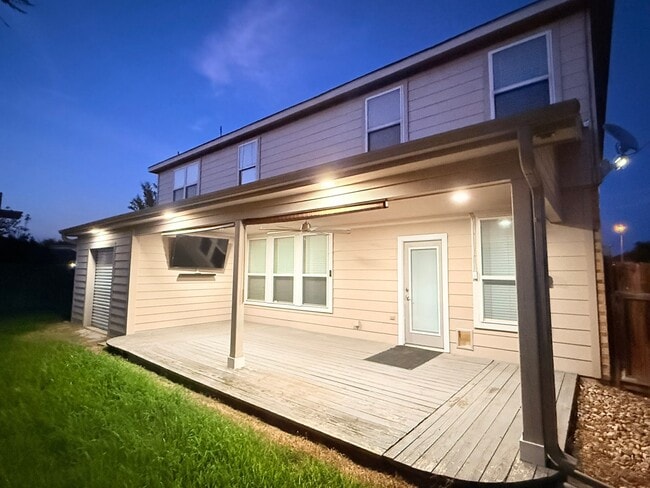 Photo - 29607 Legends Green Dr