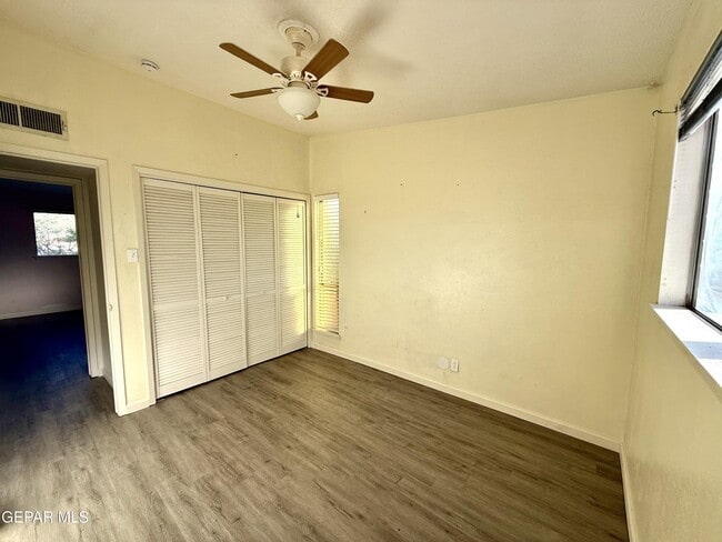Photo - 3216 Drumond Rd