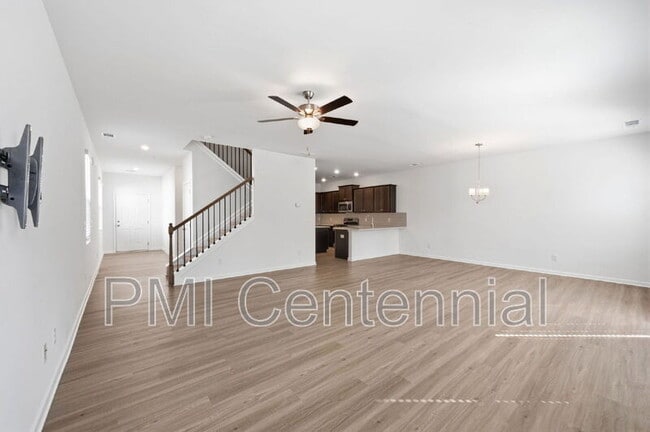 Photo - 110 Shelter Ln E