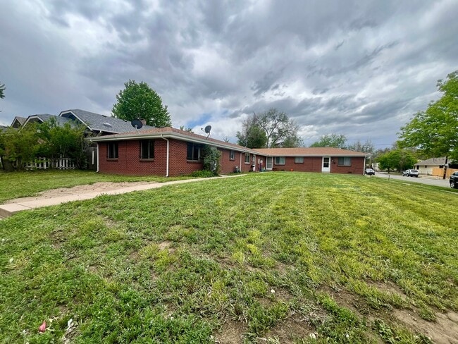Building Photo - Nice 2 bed 1 bath in Cole Neighborhood nea... Rental