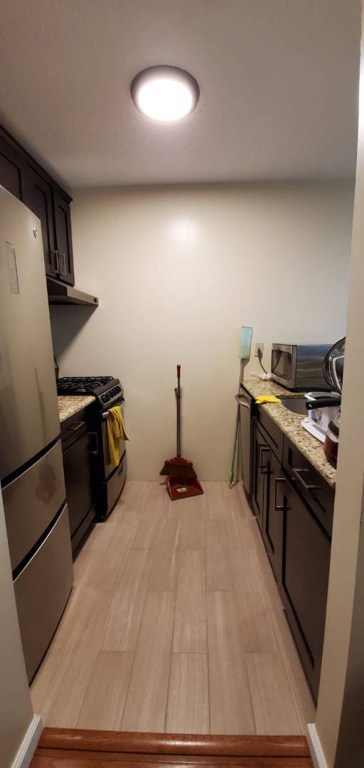 Photo - 468 E 141st St