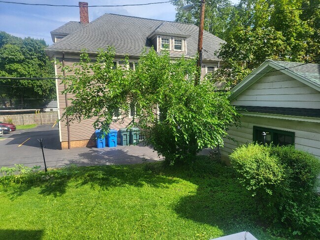 Photo - 280 S Goodman St