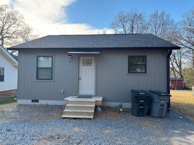 Photo - NEWLY RENOVATED 2 BED, 1 BATH HOME IN ASHEBORO, LAWN CARE INCLUDED!