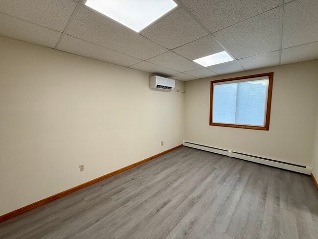 Photo - 507 E Main St Unit 1