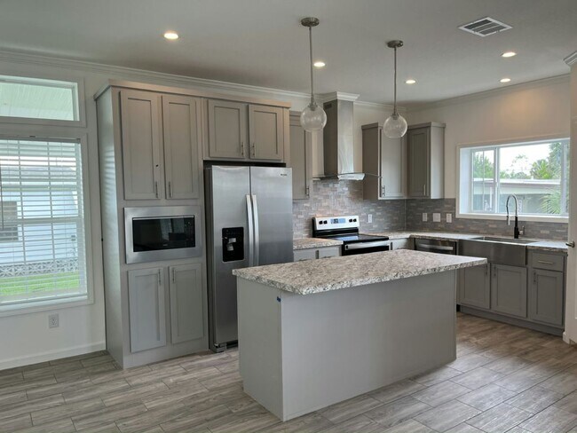 Photo - 246 Caviller Ct