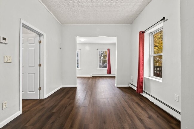 Photo - 81 Franklin St Rental