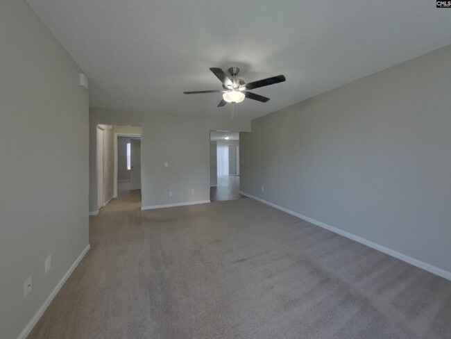 Photo - 208 Denby Cir