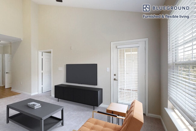Photo - 2350 26th Ct S Unidad SI FL4-ID10590A