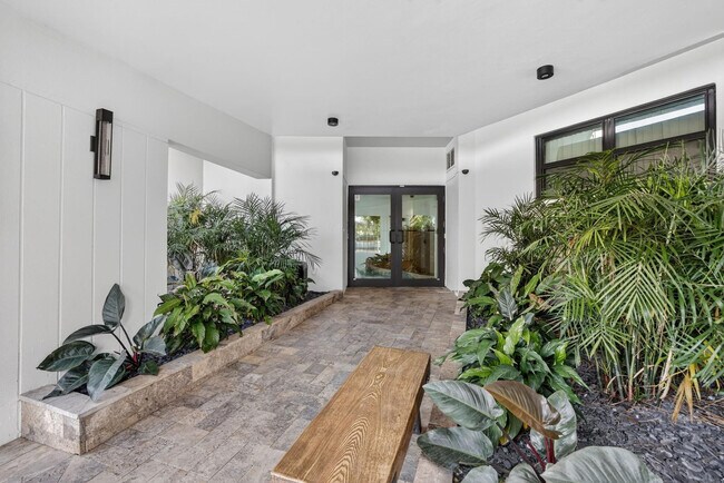 1000 River Reach Dr Unit 406