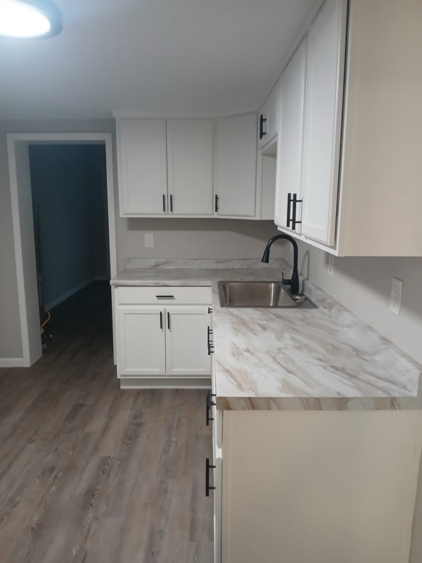 Photo - 1602 N Hughes St