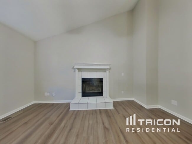 Photo - 8835 NE 73rd Ct