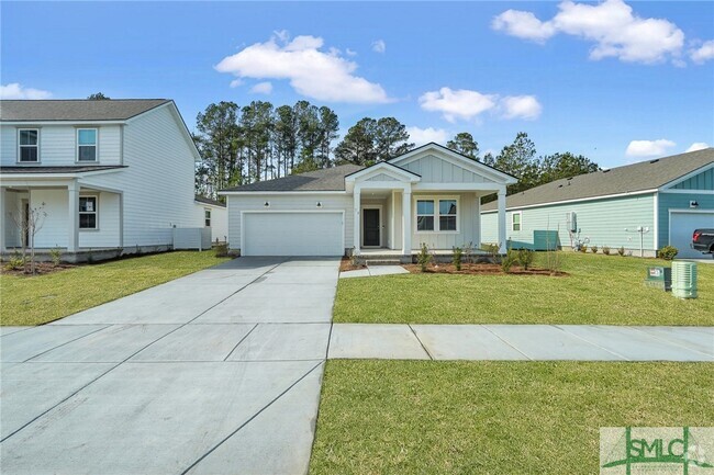 Building Photo - 76 Shade Tree Drive Rental