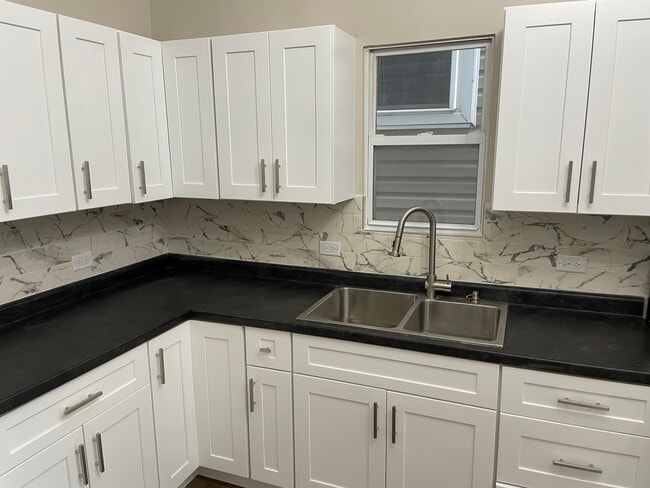 Photo - 4407 S Wallace St Unit 1