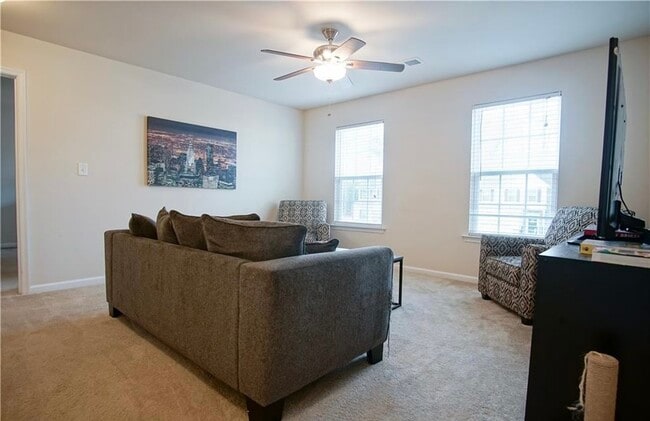 Photo - 13420 Harbor Dr