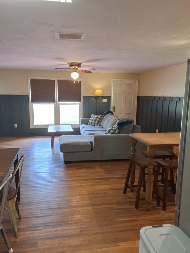 Photo - Fully Furnished home in Beaufort
