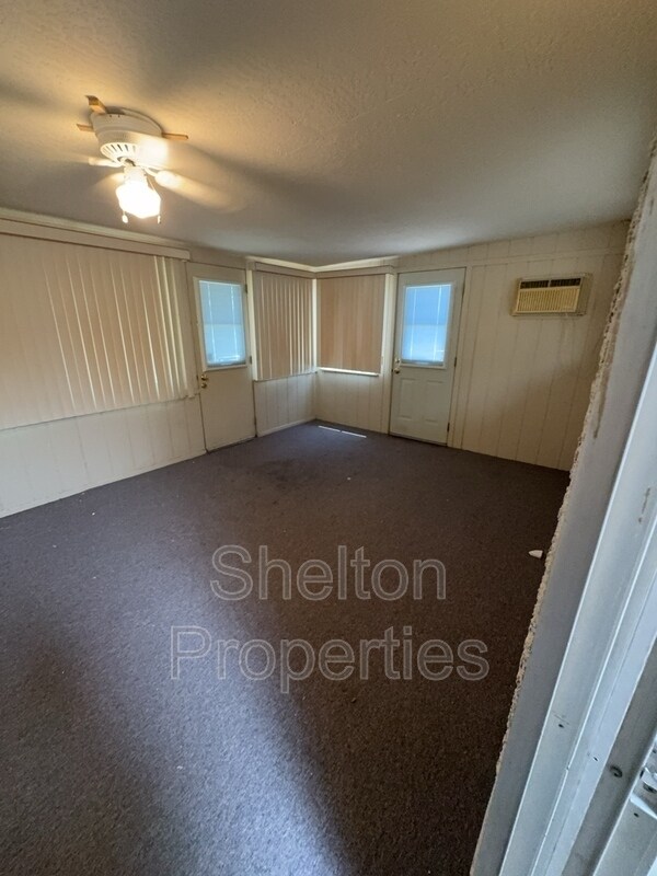 10103 N 97th Ave Unit B