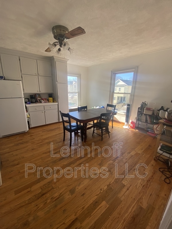 Photo - 308 Pawtucket St