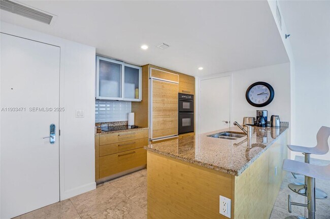 Photo - 1830 S Ocean Dr Unidad 4707