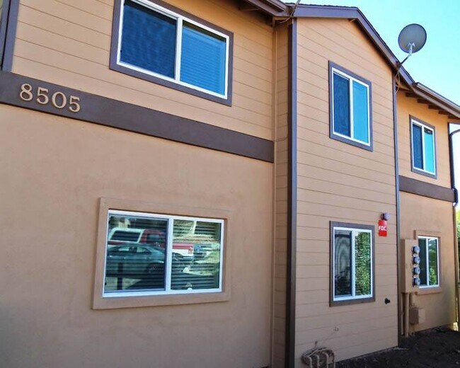 Vista Apartments
