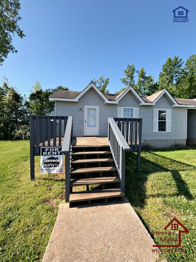 Building Photo - 166 Dogwood Pointe Dr