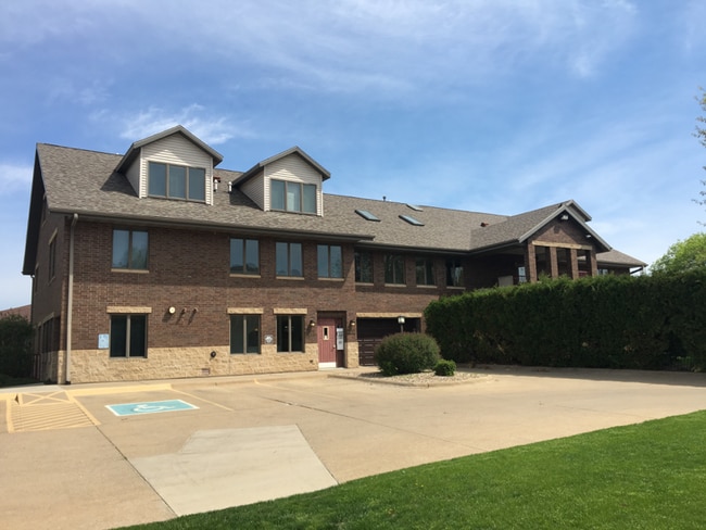 Building Photo - 804 Cross Park Ave