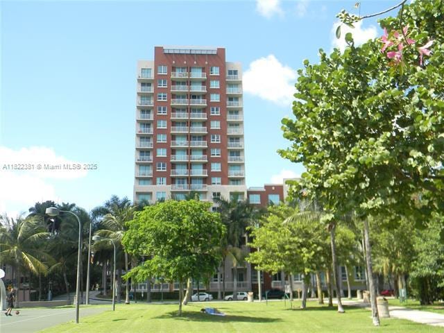 Photo - 2000 N Bayshore Dr