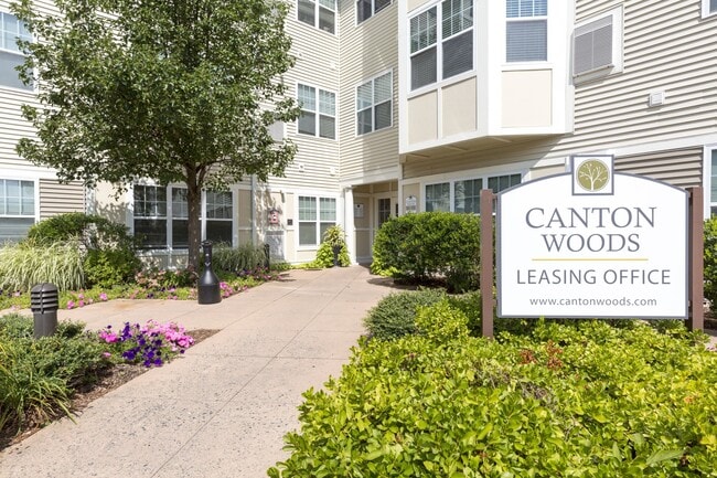 Canton Woods