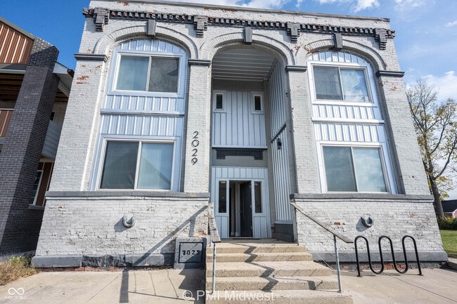 Building Photo - 2029 N College Ave Unit G