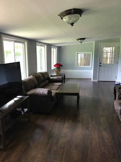 1704 Bob White Dr