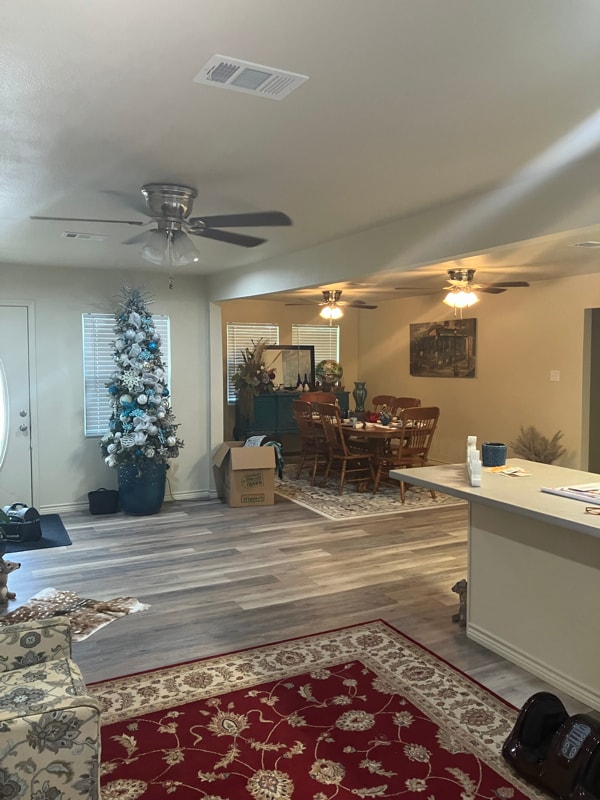 Photo - 5011 Lawndale Ave