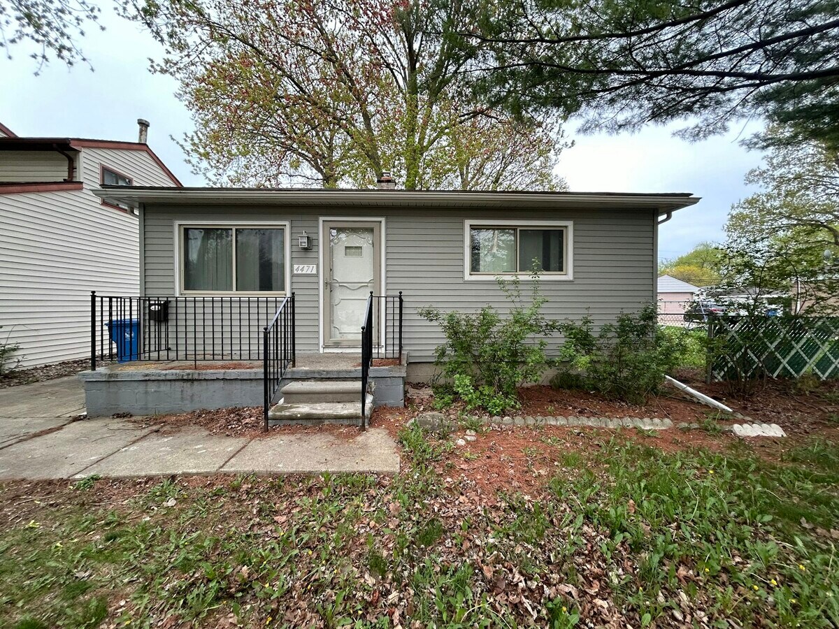 Photo - 4471 Croissant St