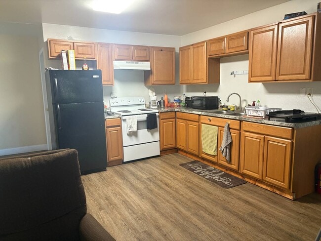 Photo - 347 S Pearl St