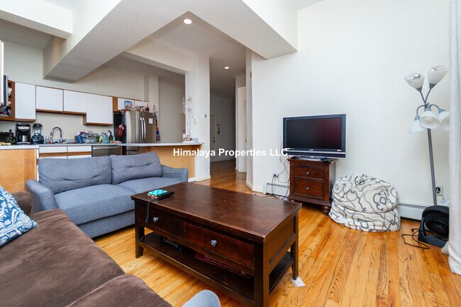 Photo - 448 Park Dr Unit 4