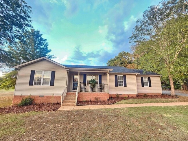 Building Photo - 4797 E Richmond Shop Rd