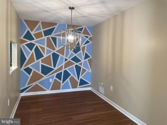 Photo - 81 Willow Ct